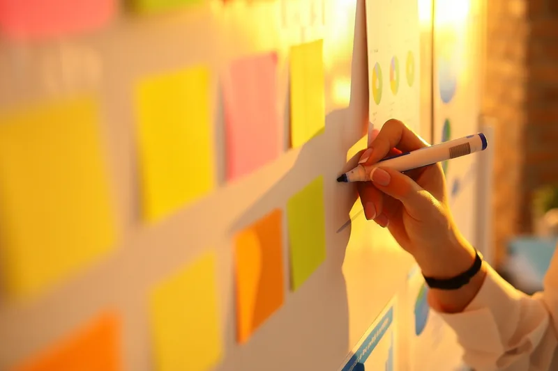 店家內容行銷怎麼正確使用AI工具？AI輔助寫作的實用建議